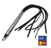 Martinet 12 brins en cuir - Manche Alu - 53cm Martinet 12 brins en cuir - Manche Alu - 53cm