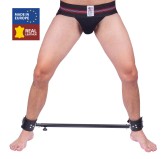 Barre en métal réglable avec menottes en cuir - 65 à 120cm Barre en métal réglable avec menottes en cuir - 65 à 120cm
